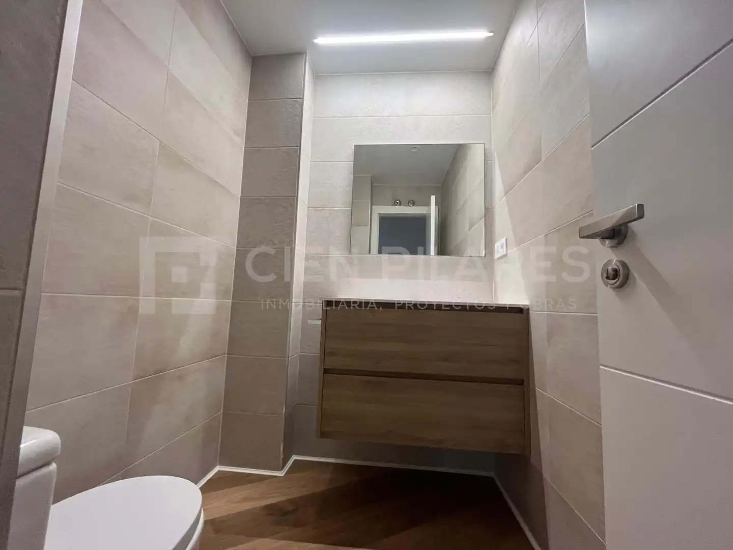 Room in C/ SAN ANTON, Gran Via