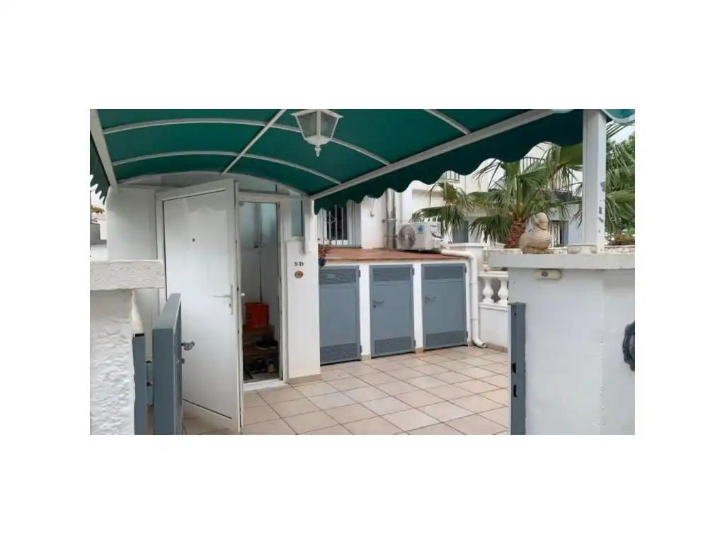 Terraza de Casa o chalet en venta en Empuriabrava con Aire acondicionado, Calefacción y Amueblado