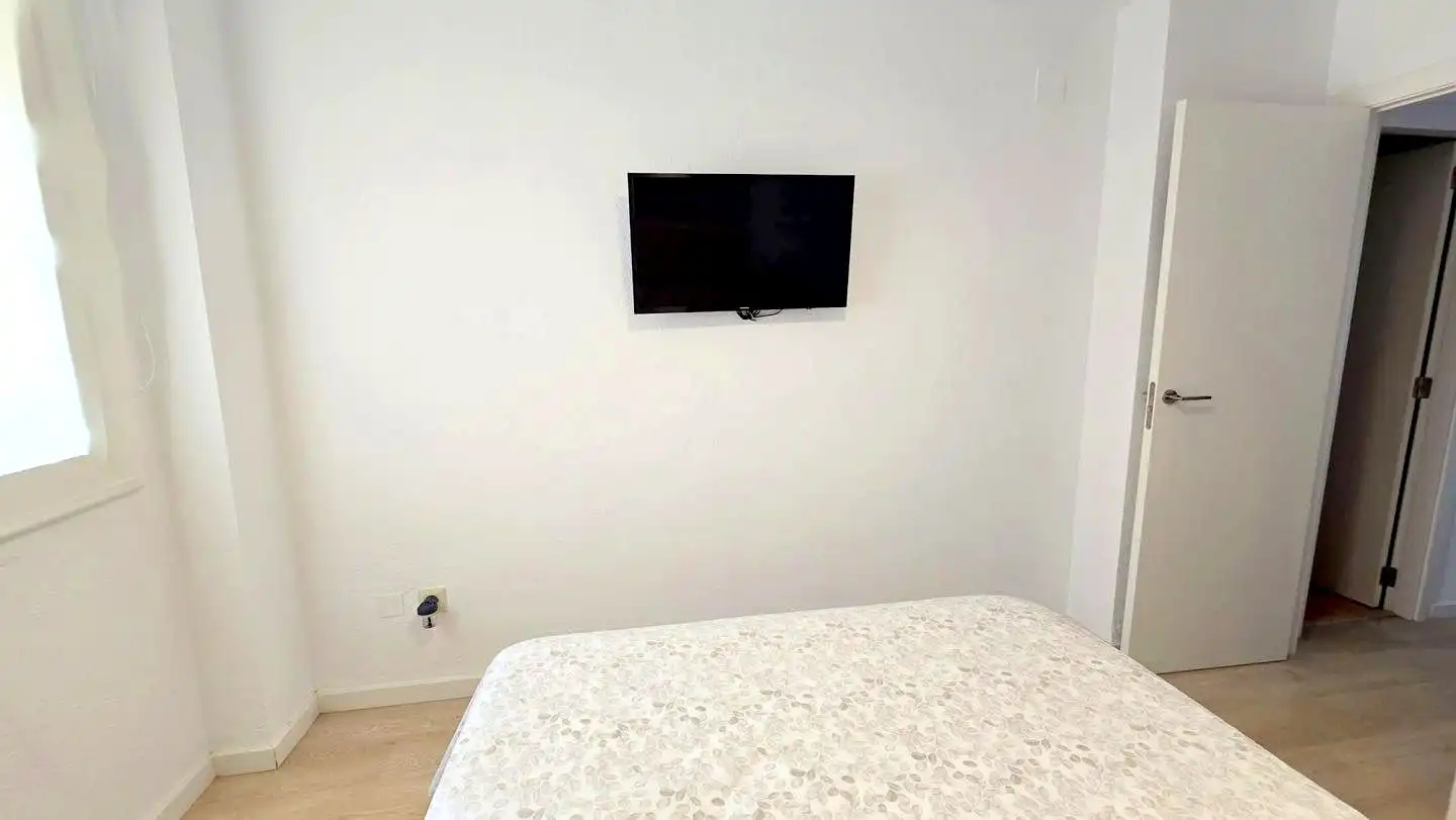 Dormitori de Apartament de lloguer en Gandia amb Aire condicionat, Parquet i Terrassa