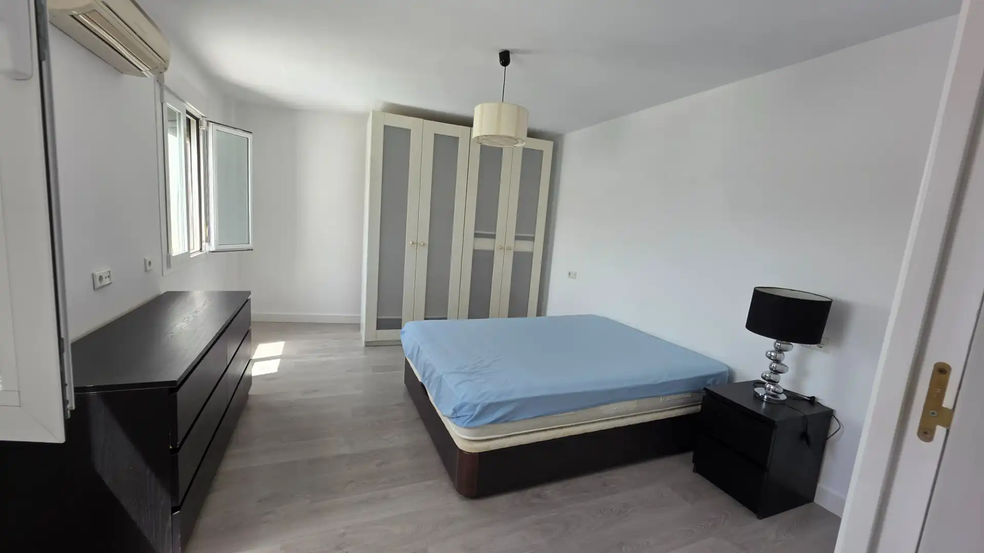 Bedroom of Flat for rent in El Puerto de Santa María  with Air Conditioner, Furnished and Oven