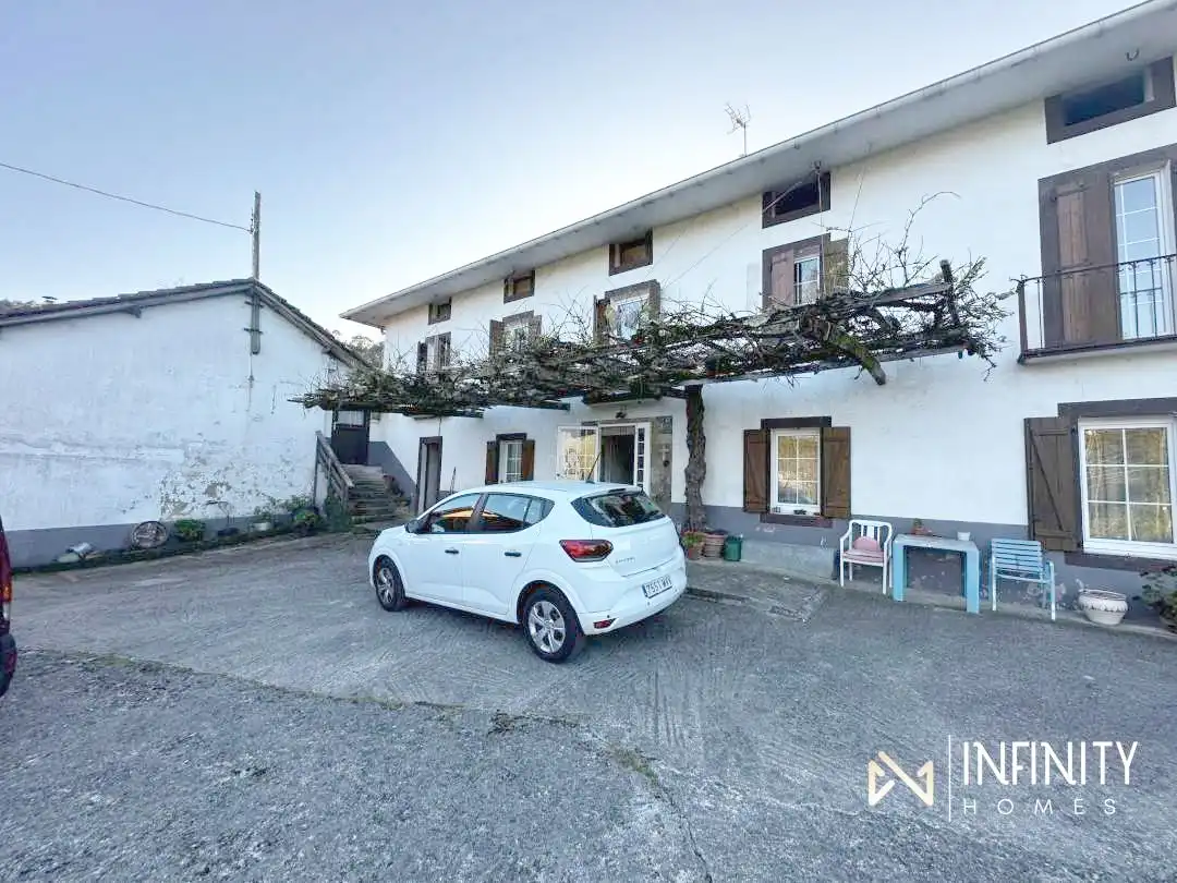 Wohnung mit Pool zum Verkauf in Bermeo Kalea