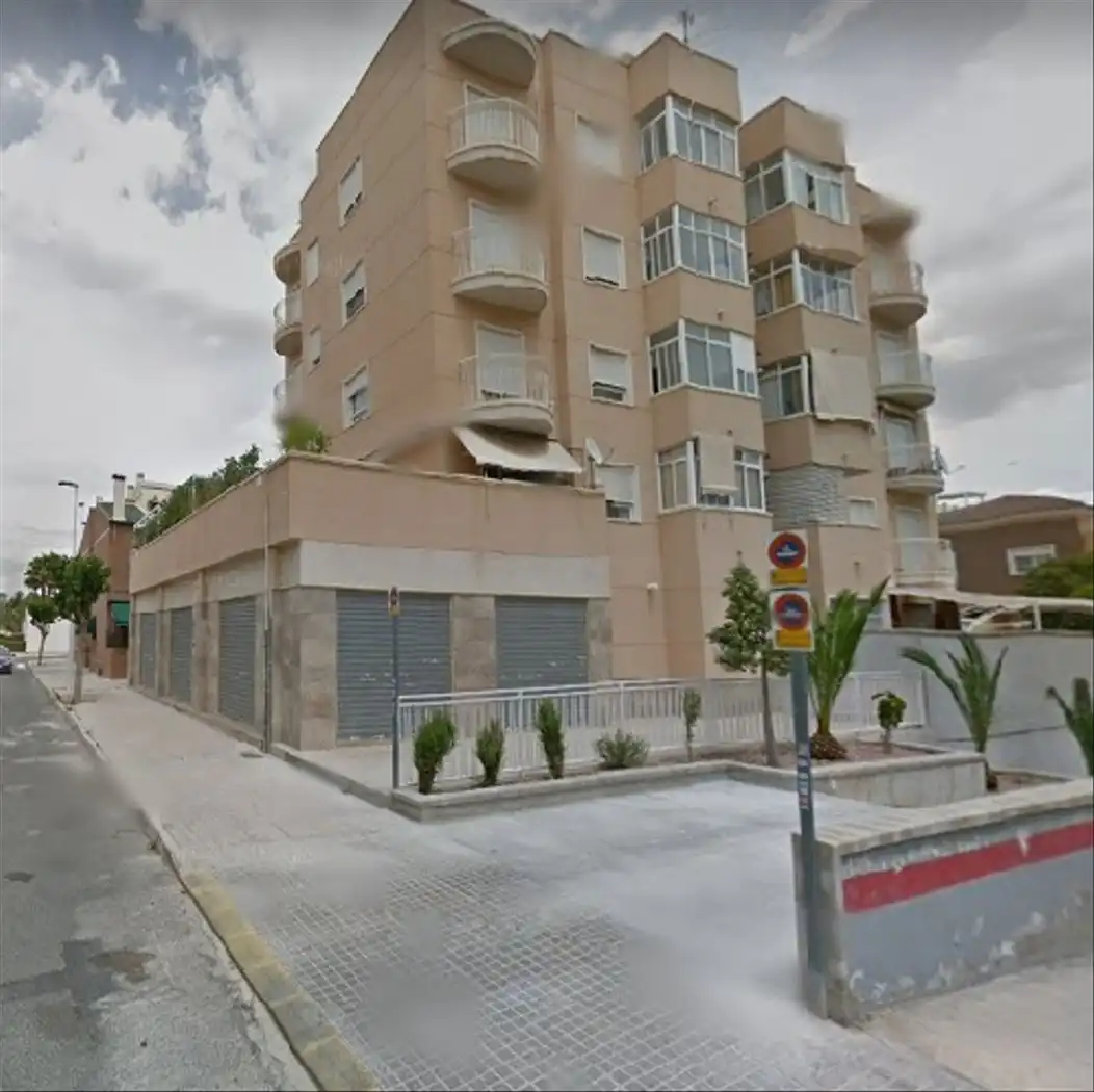 Einzelparkplatz zum Verkauf in Elche ciudad