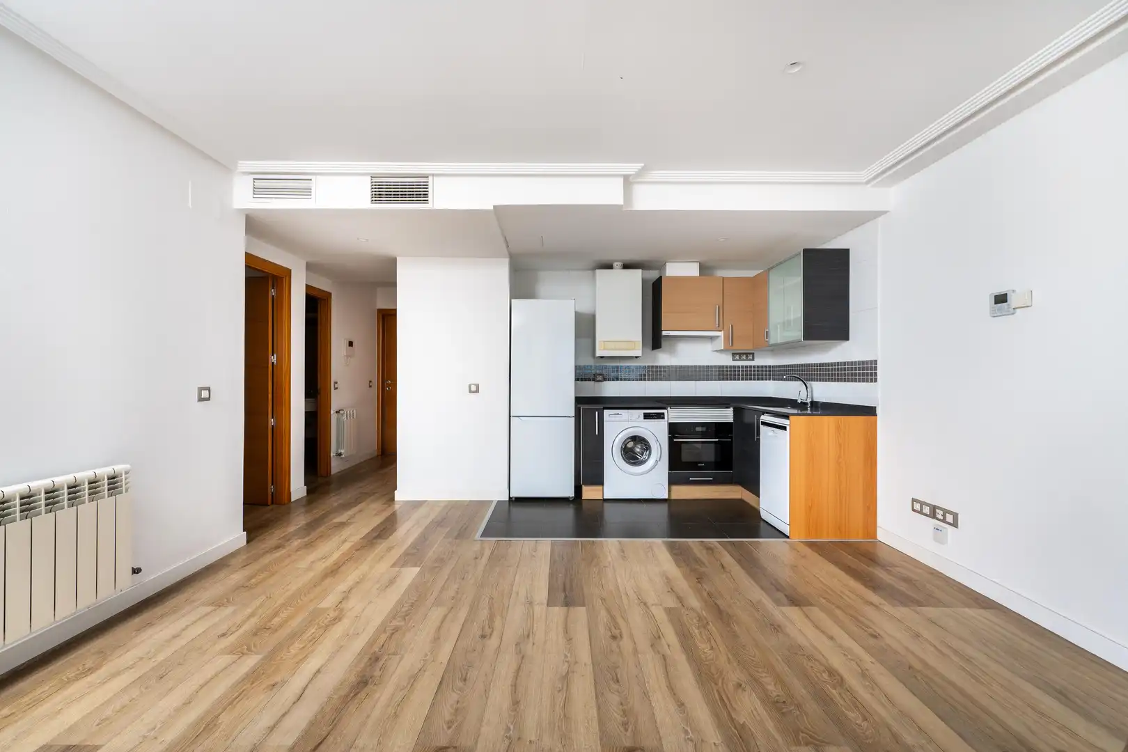 Cuina de Pis en venda en Madrid amb Aire condicionat, Terrassa i Traster