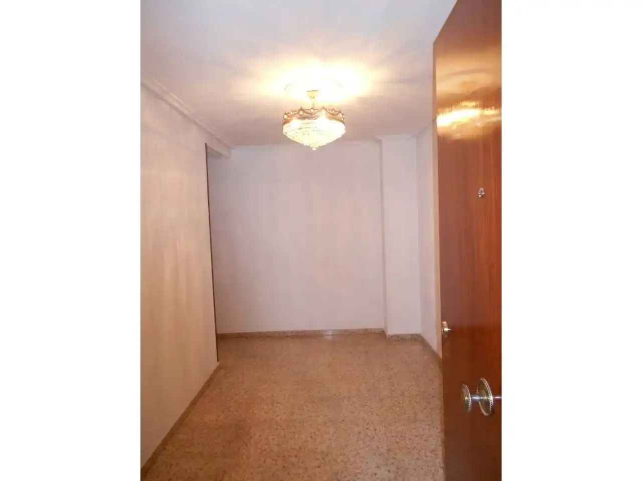 Habitación de Piso en venta en  Logroño con Calefacción y Terraza