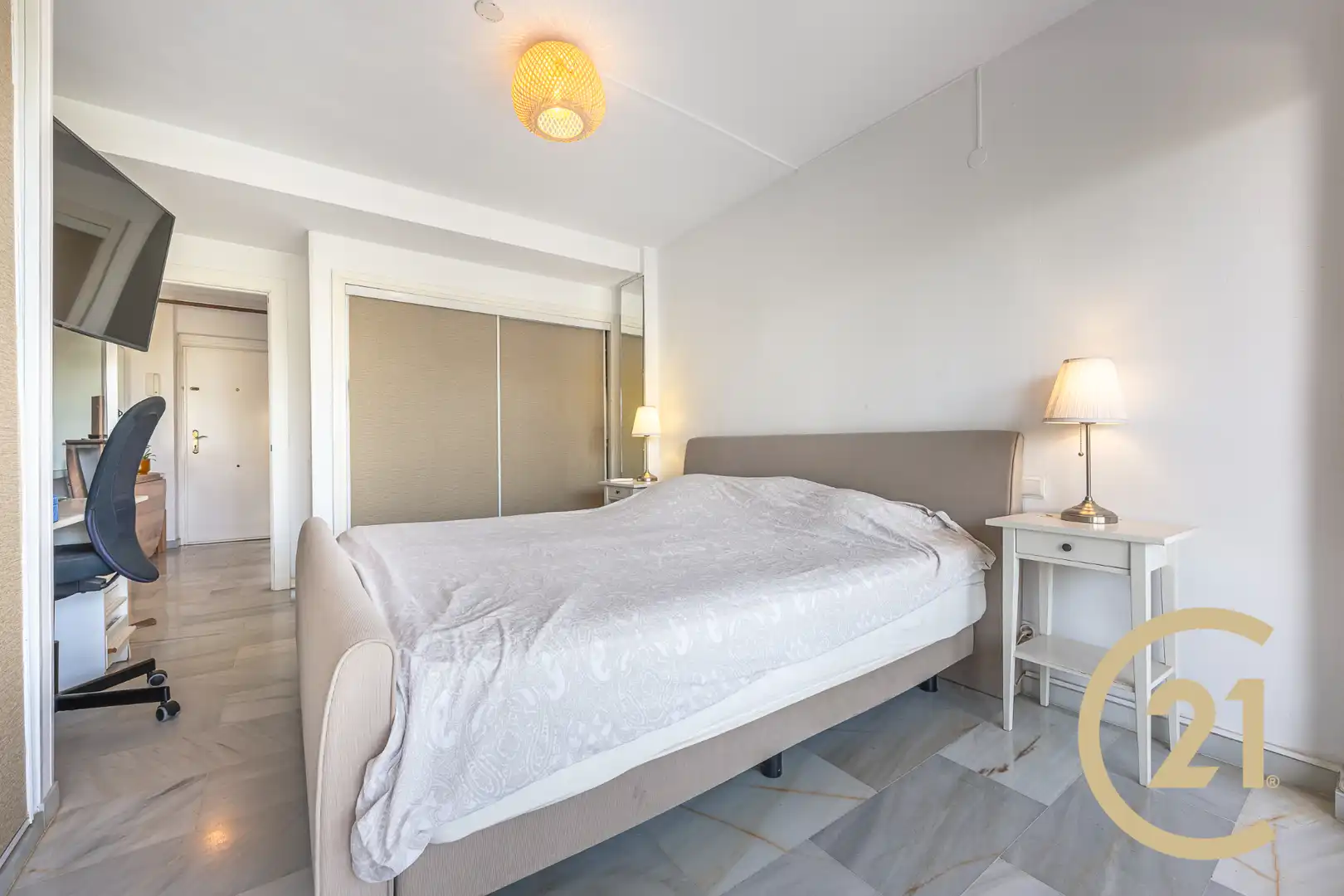 Habitación de Piso en venta en Marbella con Aire acondicionado y Terraza