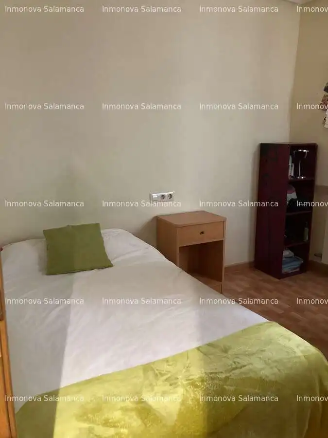 Flat with balcony to rent in Chinchibarra - Capuchinos, imagen 24