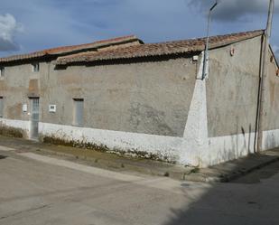 Außenansicht von Haus oder Chalet zum verkauf in Palacios del Pan