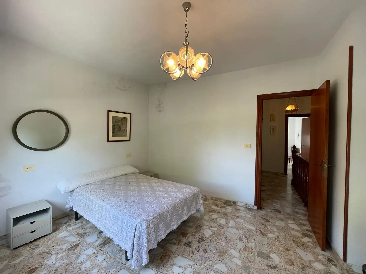 Dormitori de Casa adosada en venda en Escarabajosa de Cabezas amb Calefacció, Terrassa i Traster