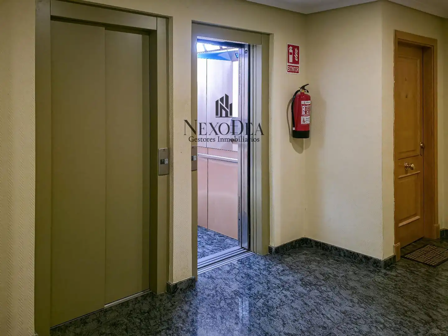 Pis amb ascensor en venda a CLAUDIO COELLO, imagen 40