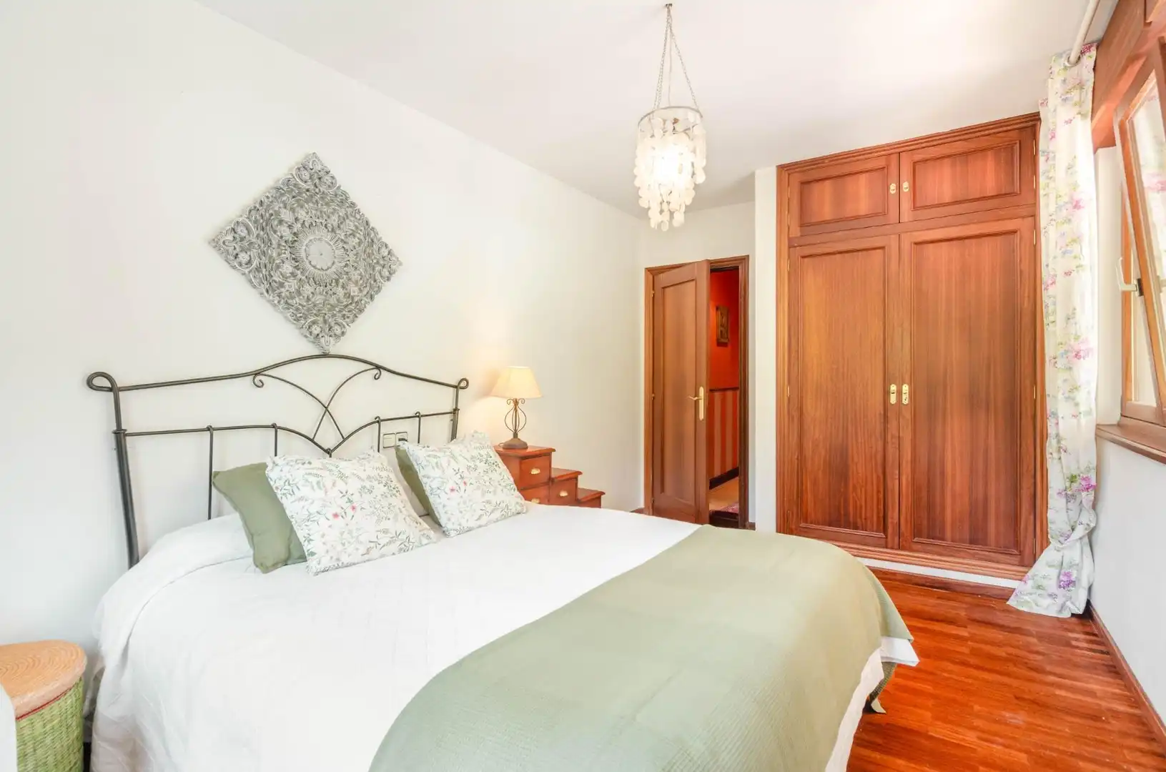 Habitación de Casa o chalet en venta en Pravia con Calefacción, Jardín privado y Parquet