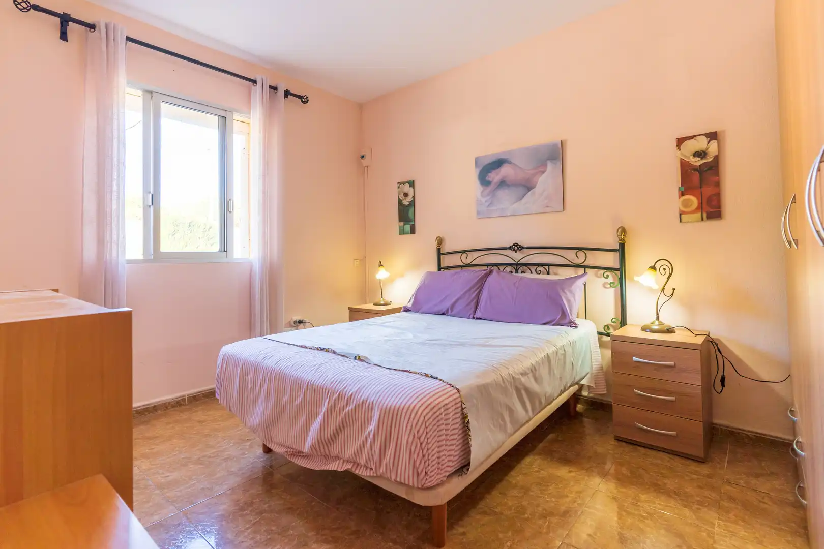Habitación de Finca rústica en venta en Bonares con Aire acondicionado, Jardín privado y Terraza