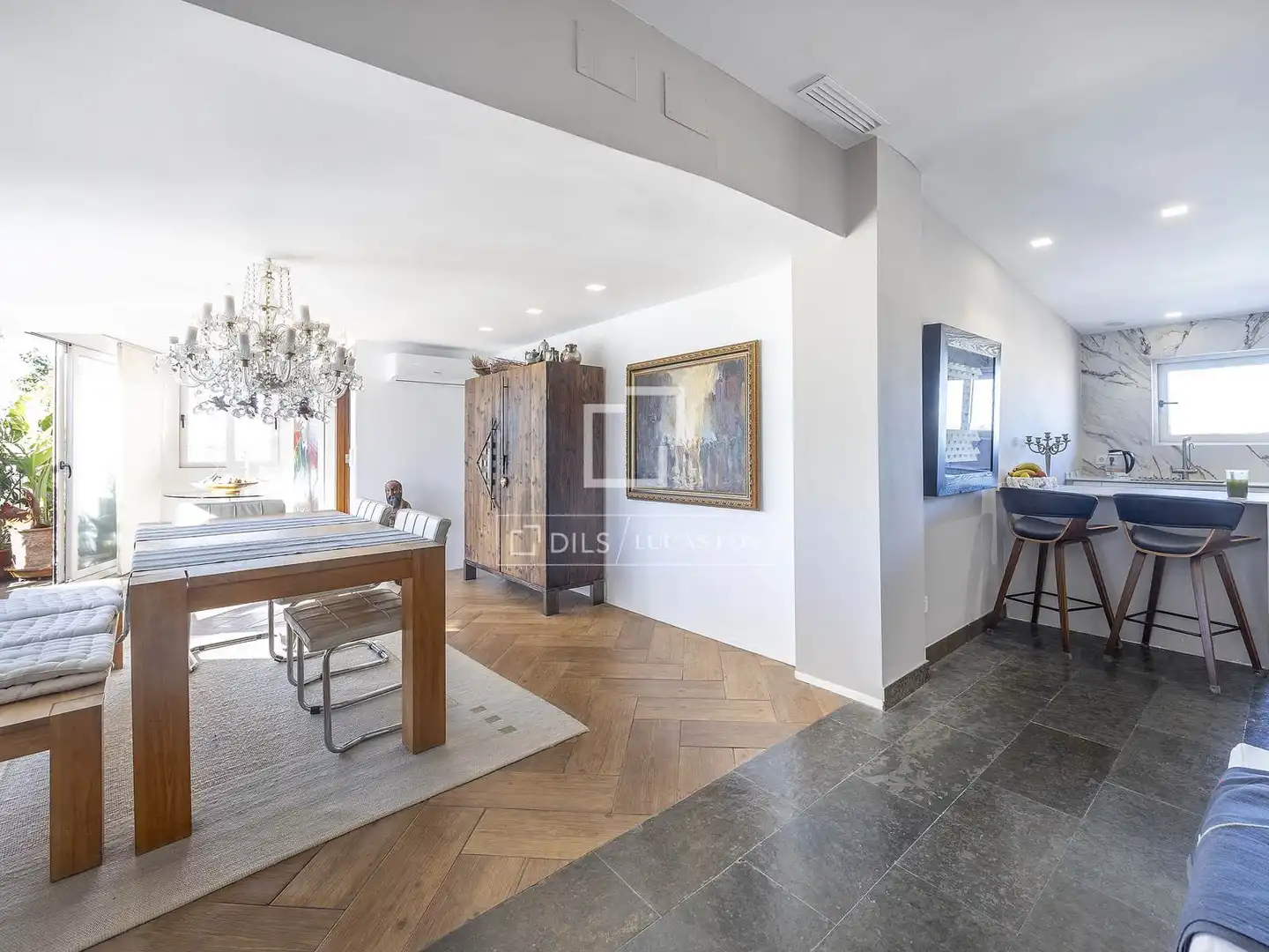 Esszimmer von Dachboden zum Verkauf in Valencia del Ventoso mit Klimaanlage, Terrasse und Balkon