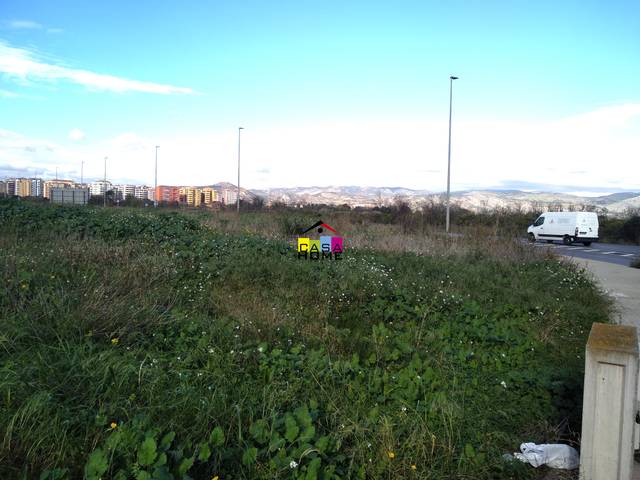 Terreno industrial en Venta en Zona Avenida del Mar