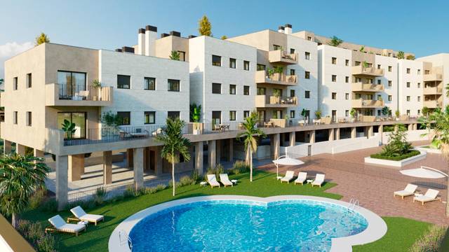 Piso en Venta en Calle Joyeros, 1 en Camino Viejo de Málaga