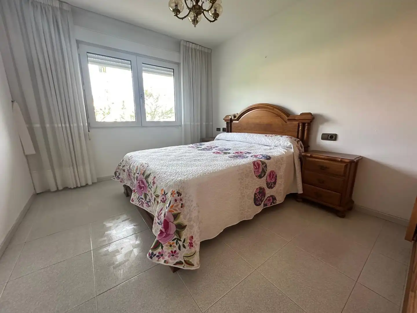 Schlafzimmer von Country house zum Verkauf in Ponferrada mit Heizung, Privatgarten und Terrasse