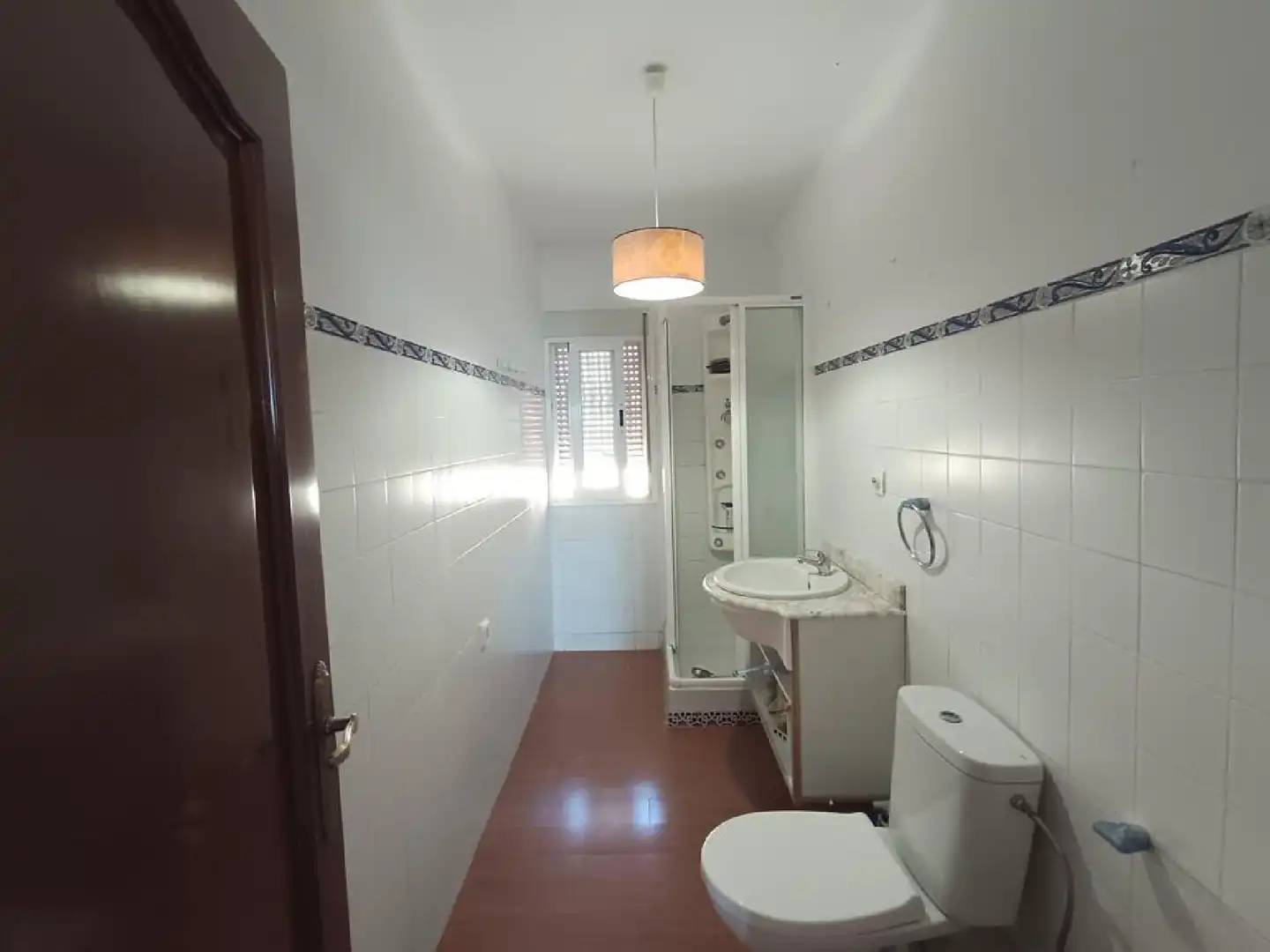 Baño de Casa o chalet en venta en Benamocarra con Jardín privado, Terraza y Trastero