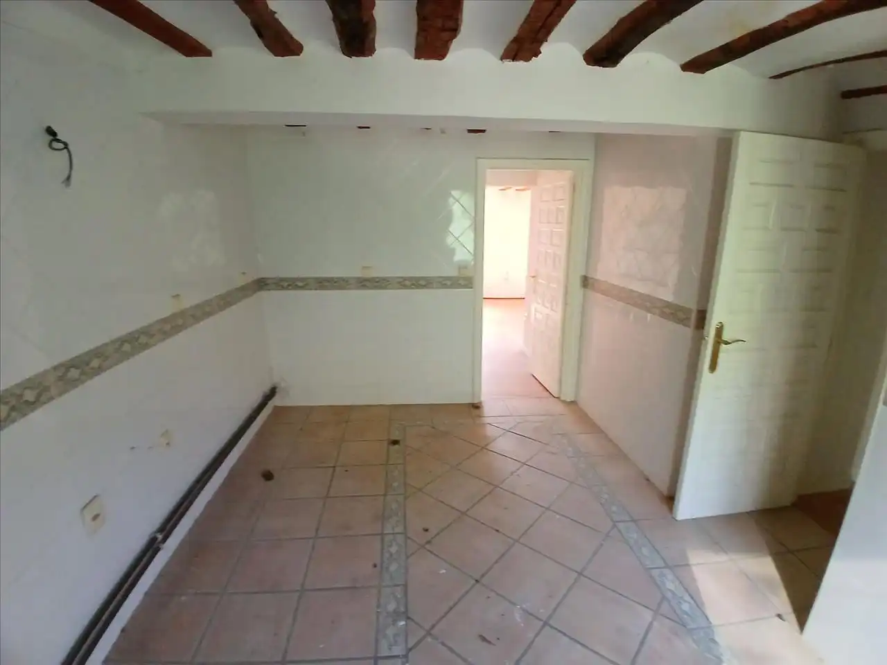 Pis en venda a Santa Maria, Pradoluengo