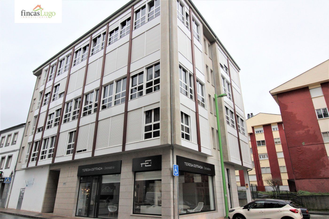 Vista exterior de Local de alquiler en Lugo Capital