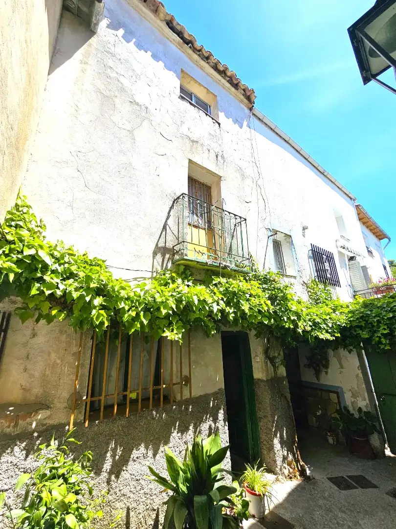 Vista exterior de Casa o chalet en venta en Pareja con Trastero y Balcón