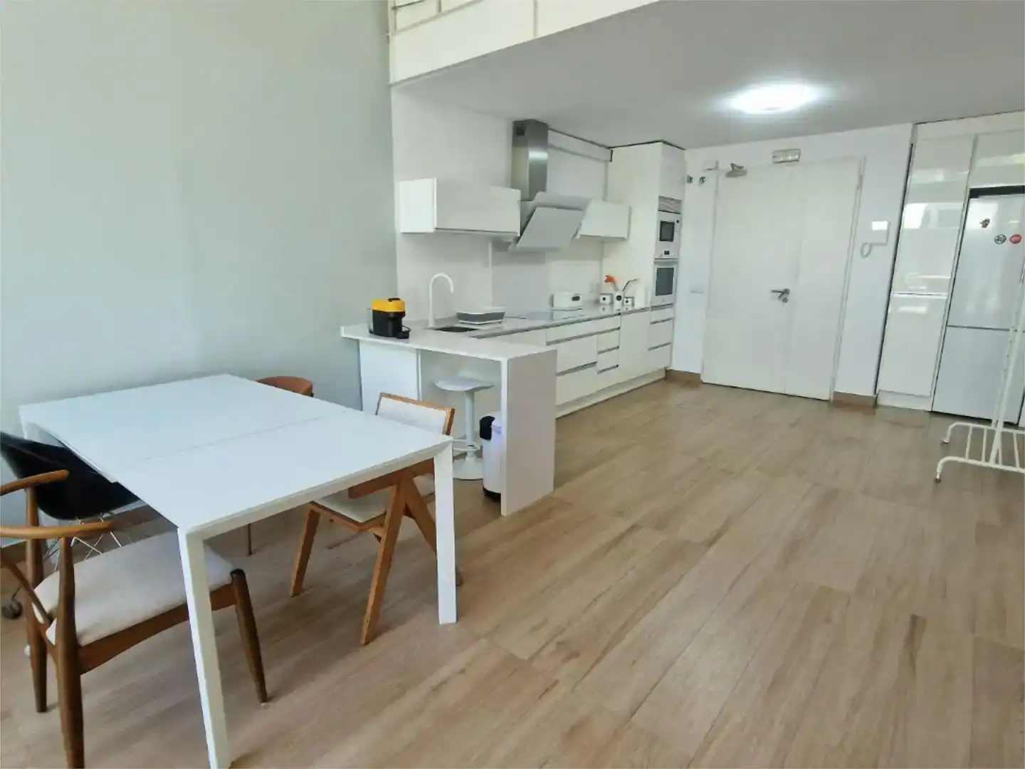 Cuina de Loft de lloguer en  Madrid Capital amb Aire condicionat