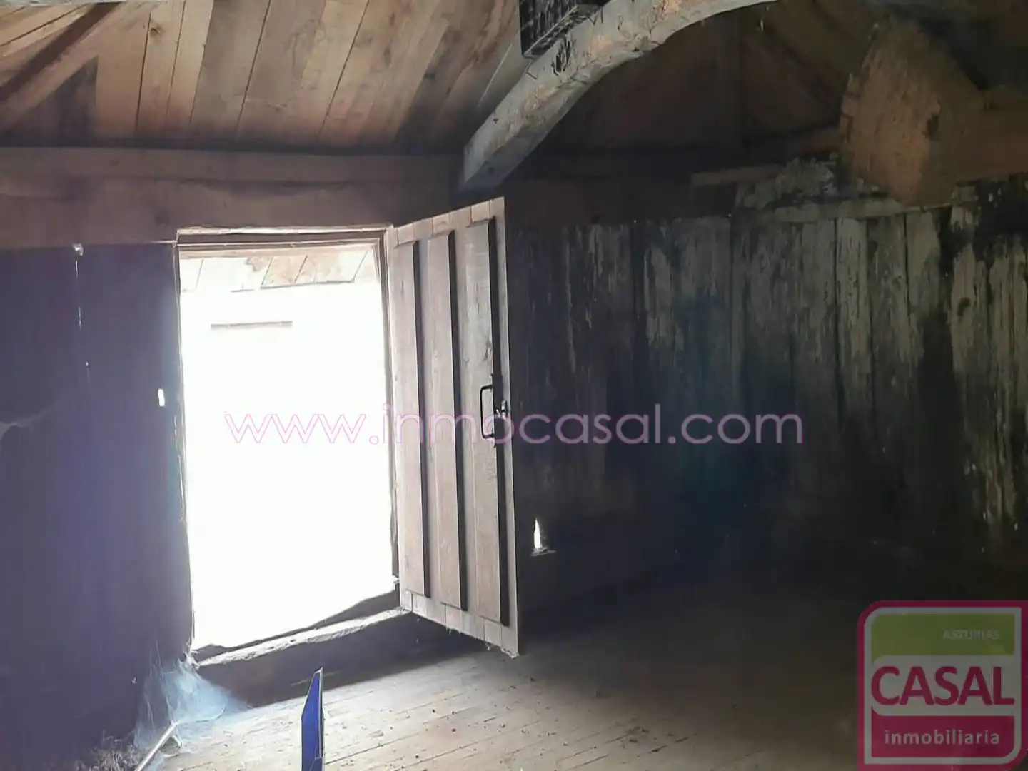 Houses for sale in Candamo  with Storage room
