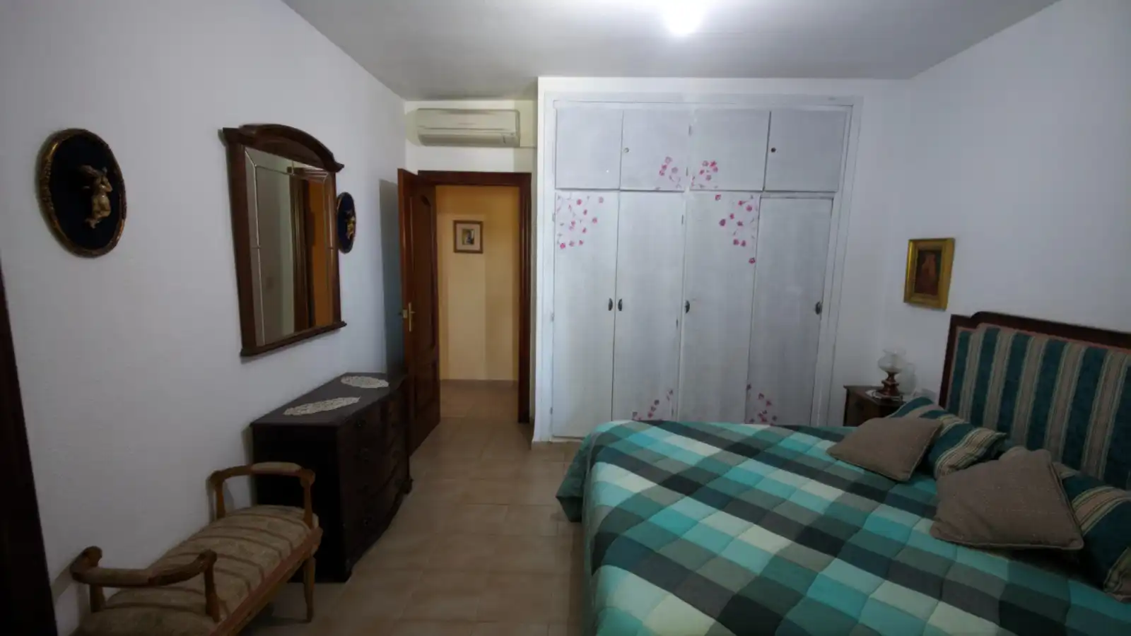 Dormitori de Casa o xalet en venda en La Zubia amb Aire condicionat, Jardí privat i Traster