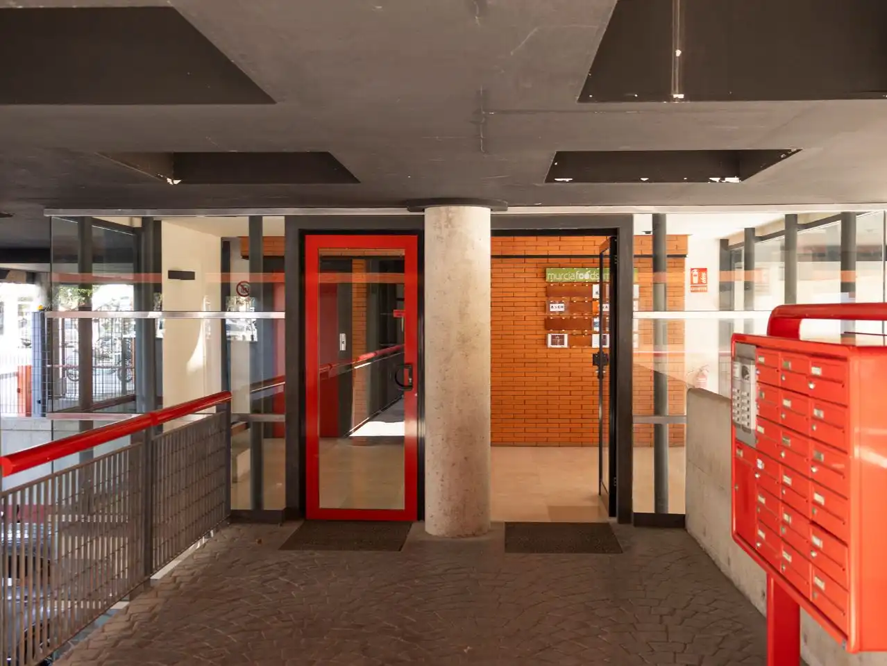 Oficina en venta en Murcia con Aire acondicionado y Calefacción