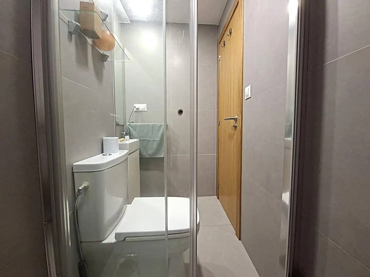Baño de Piso en venta en Vilagarcía de Arousa con Terraza, Amueblado y Balcón