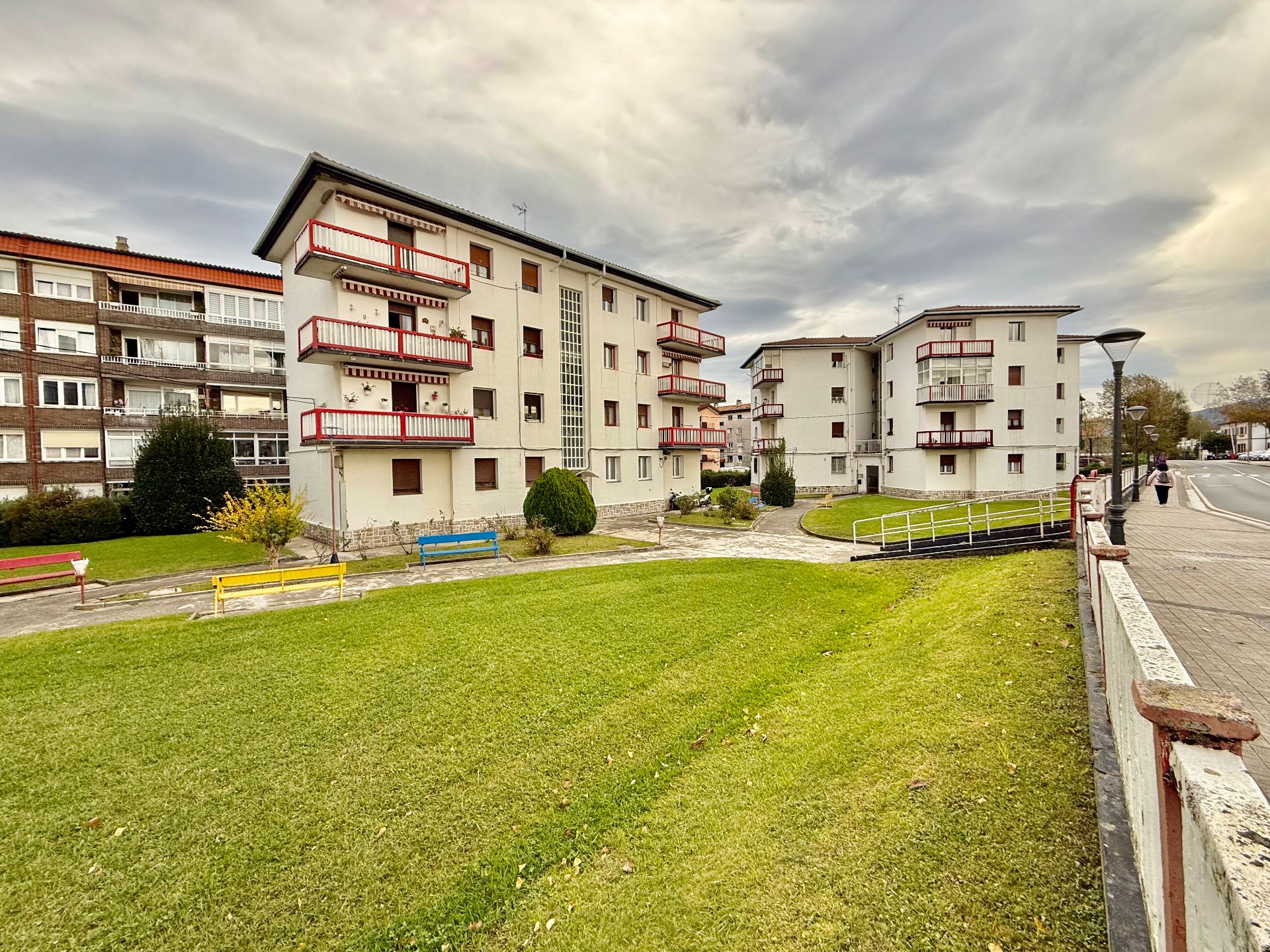 Exterior view of Flat for sale in Irun   with Heating, Private garden and Furnished