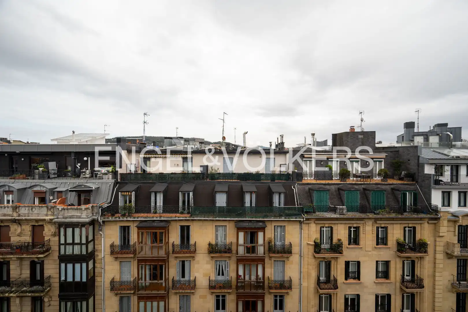 Terrasse von Maisonette zum Verkauf in Donostia - San Sebastián  mit Heizung