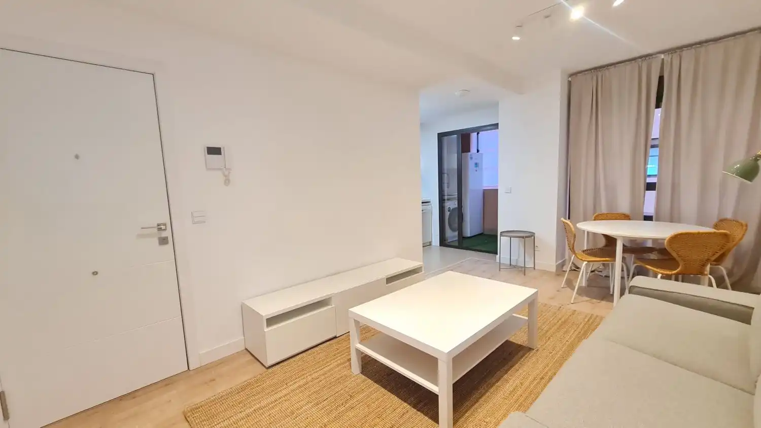 Wohnung zur Miete in Louis Pasteur, 17, El Tejar - Hacienda Bizcochero