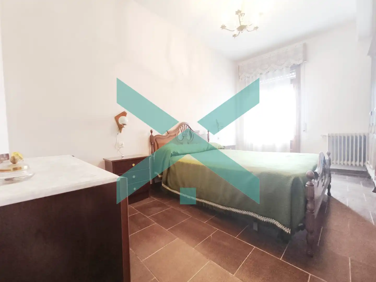 Habitación de Piso en venta en Lillo con Calefacción, Terraza y Amueblado