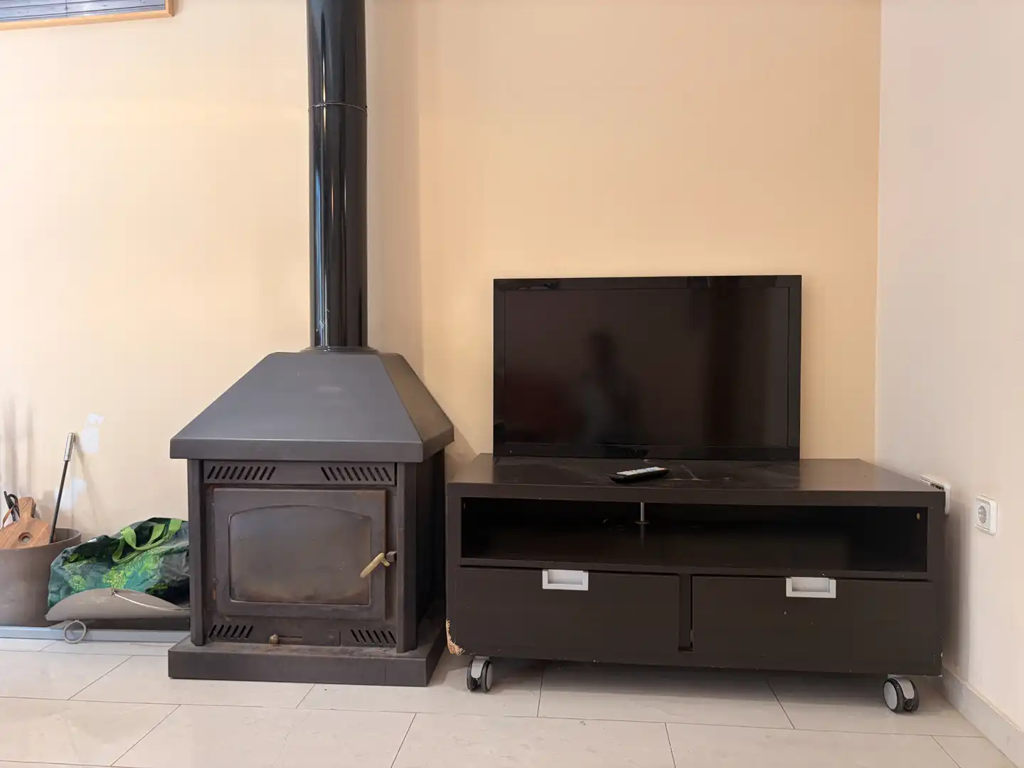 Wohnzimmer von Einfamilien-Reihenhaus zum Verkauf in Murcia mit Klimaanlage, Terrasse und Abstellraum