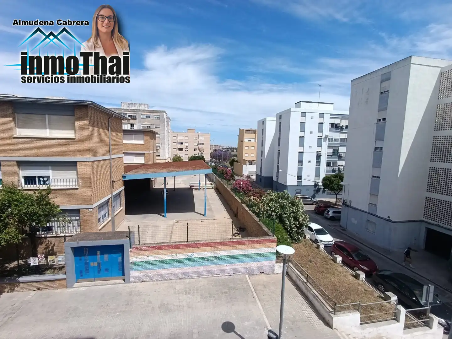 Vista exterior de Pis en venda en Jerez de la Frontera