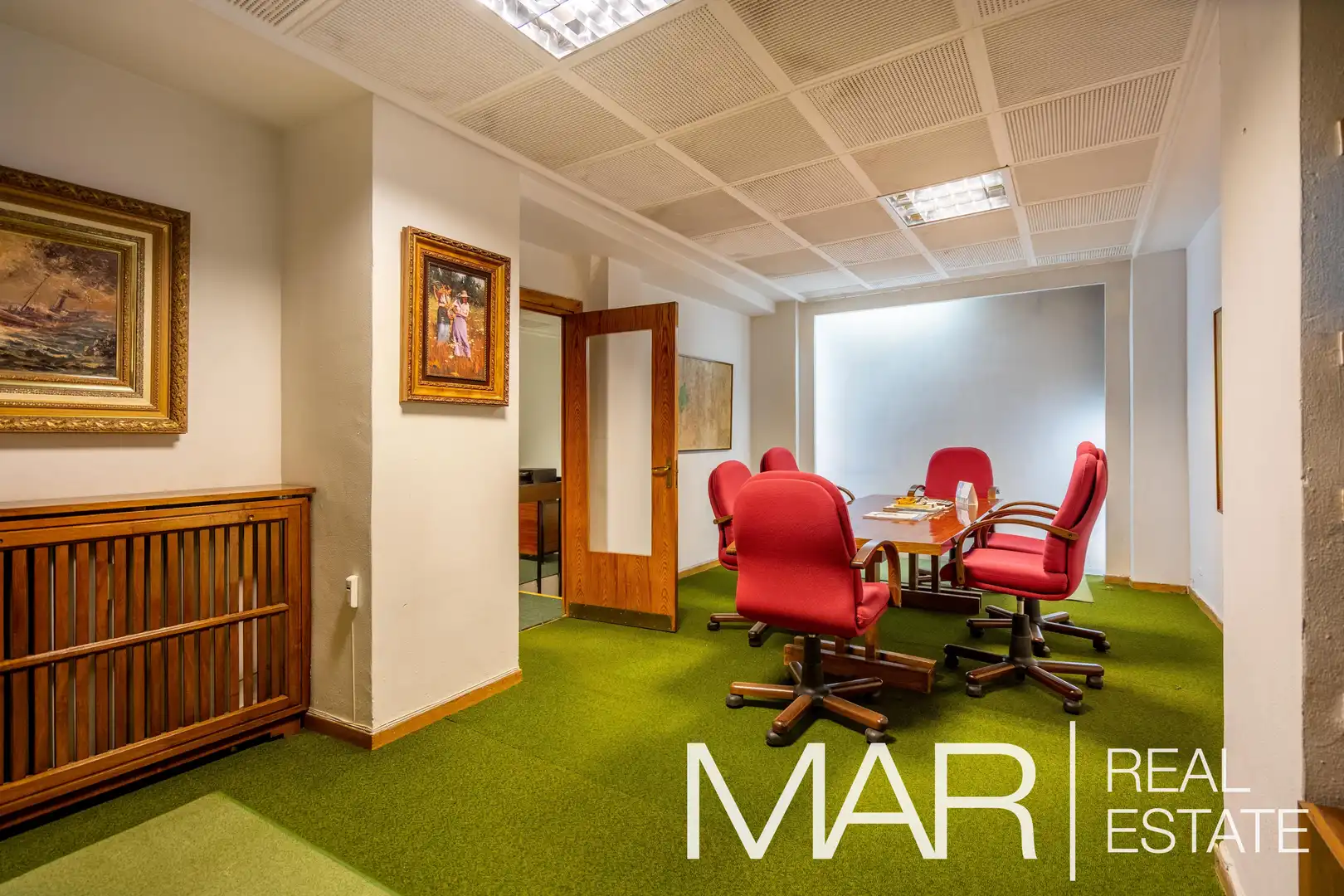 Office for sale in Madrid  with Storage room
