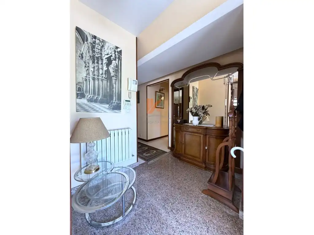 Casa o xalet en venda en Santiago de Compostela  amb Jardí privat i Terrassa
