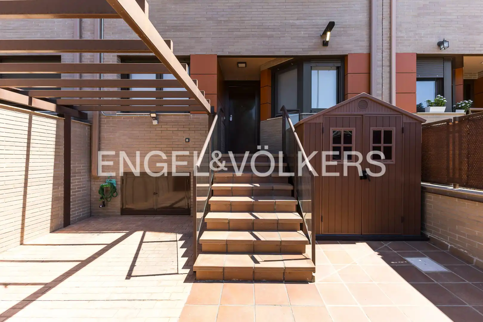 Terraza de Casa o chalet en venta en San Agustín del Guadalix con Aire acondicionado, Calefacción y Jardín privado