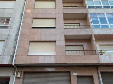 Wohngebäude zum Verkauf in Rúa Curros Enríquez