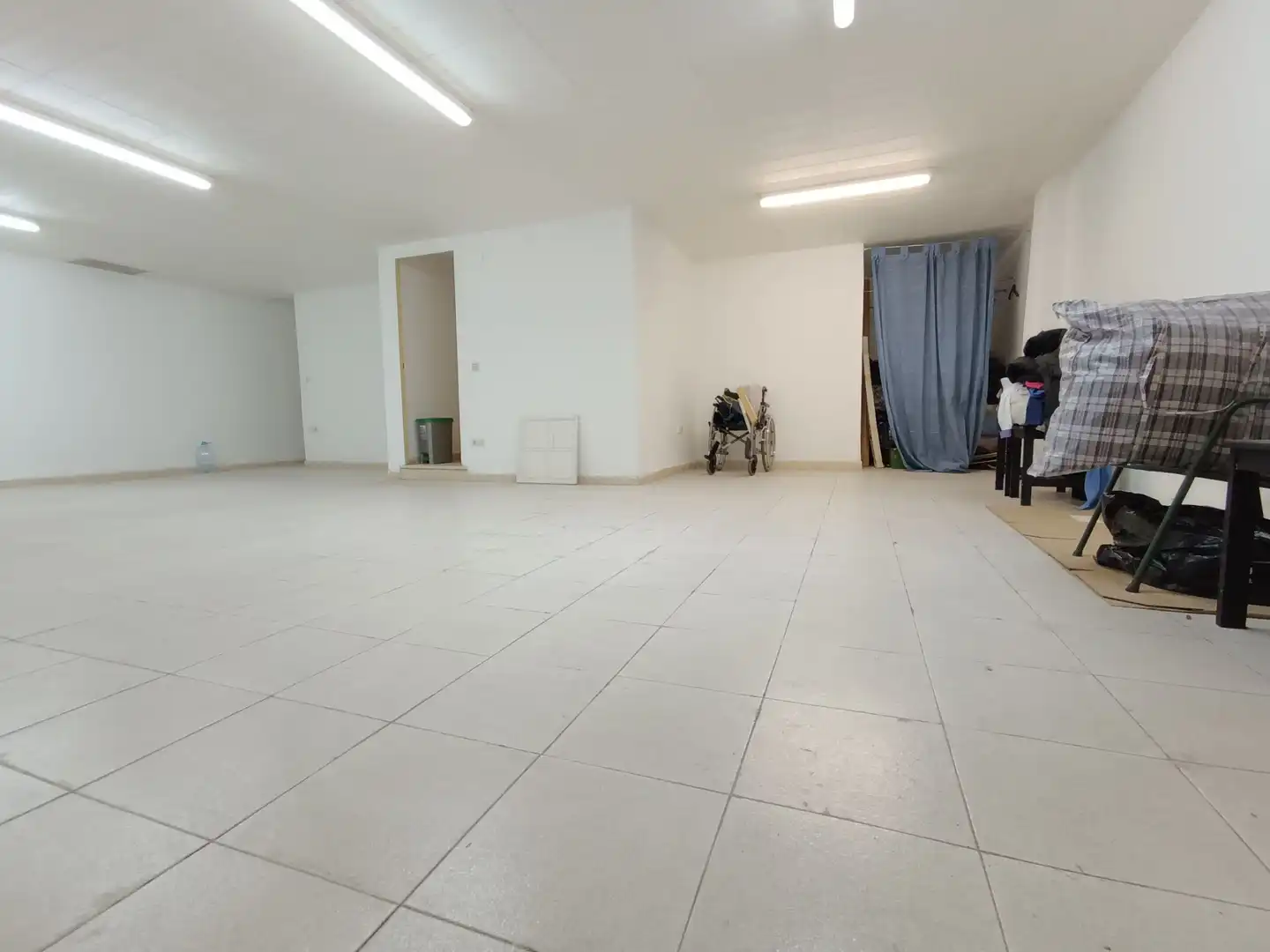 Geschaftsraum zum Verkauf in Badalona