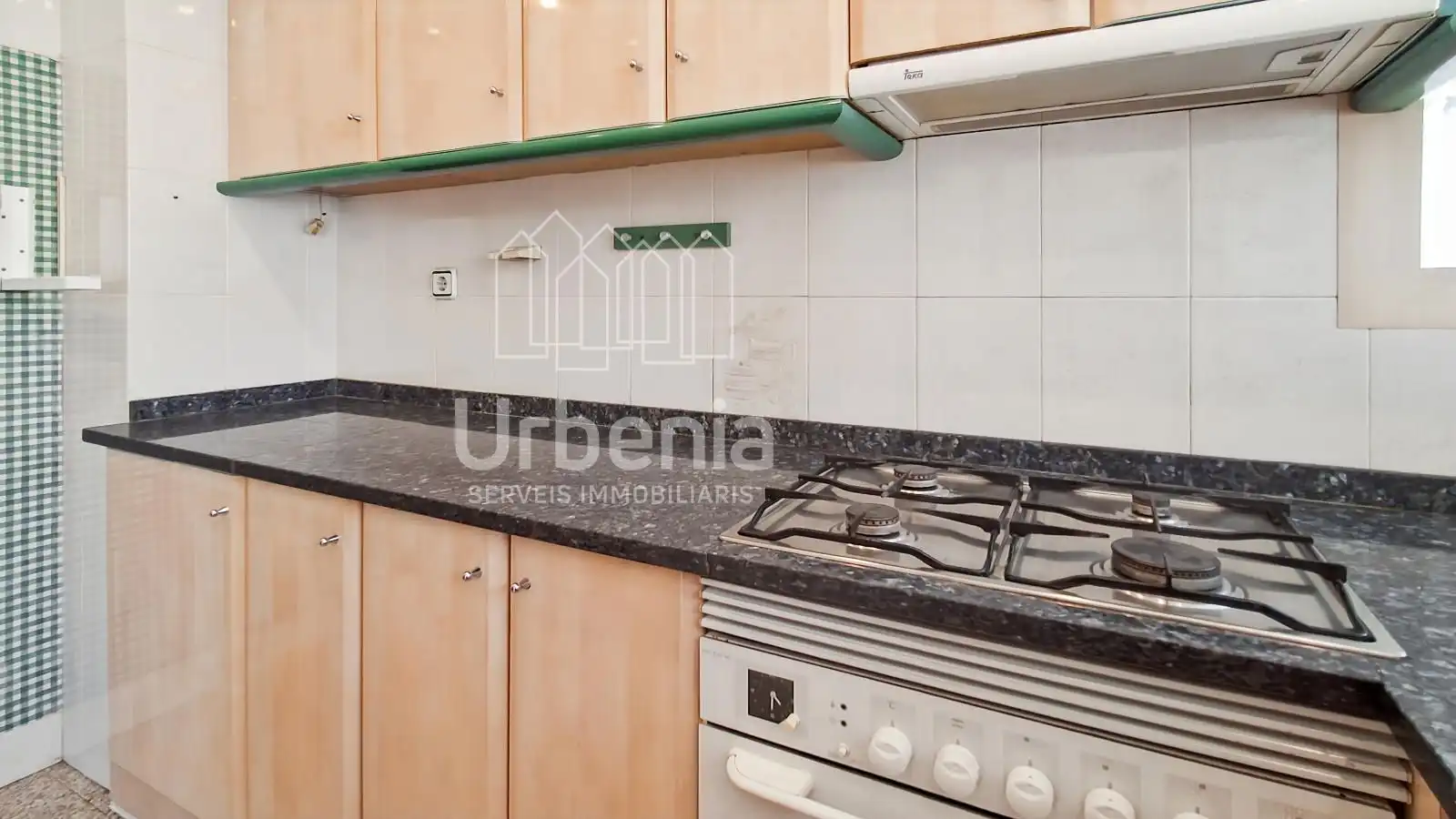 Cocina de Piso en venta en Mataró con Calefacción y Terraza
