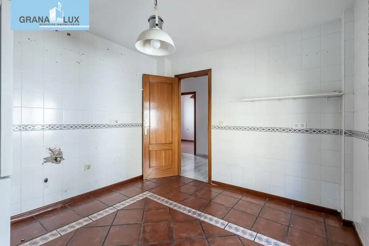Reihenhaus zum Verkauf in Calle de Checoslovaquia, imagen 7
