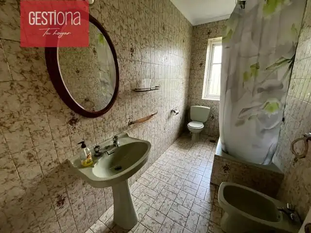 Bany de Casa o xalet en venda en Noja