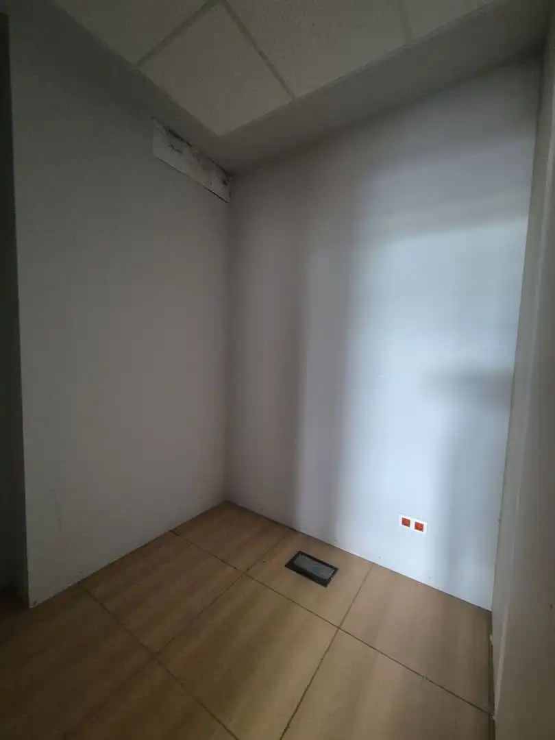 Büro mit Aufzug zum Verkauf in Llanera, imagen 18