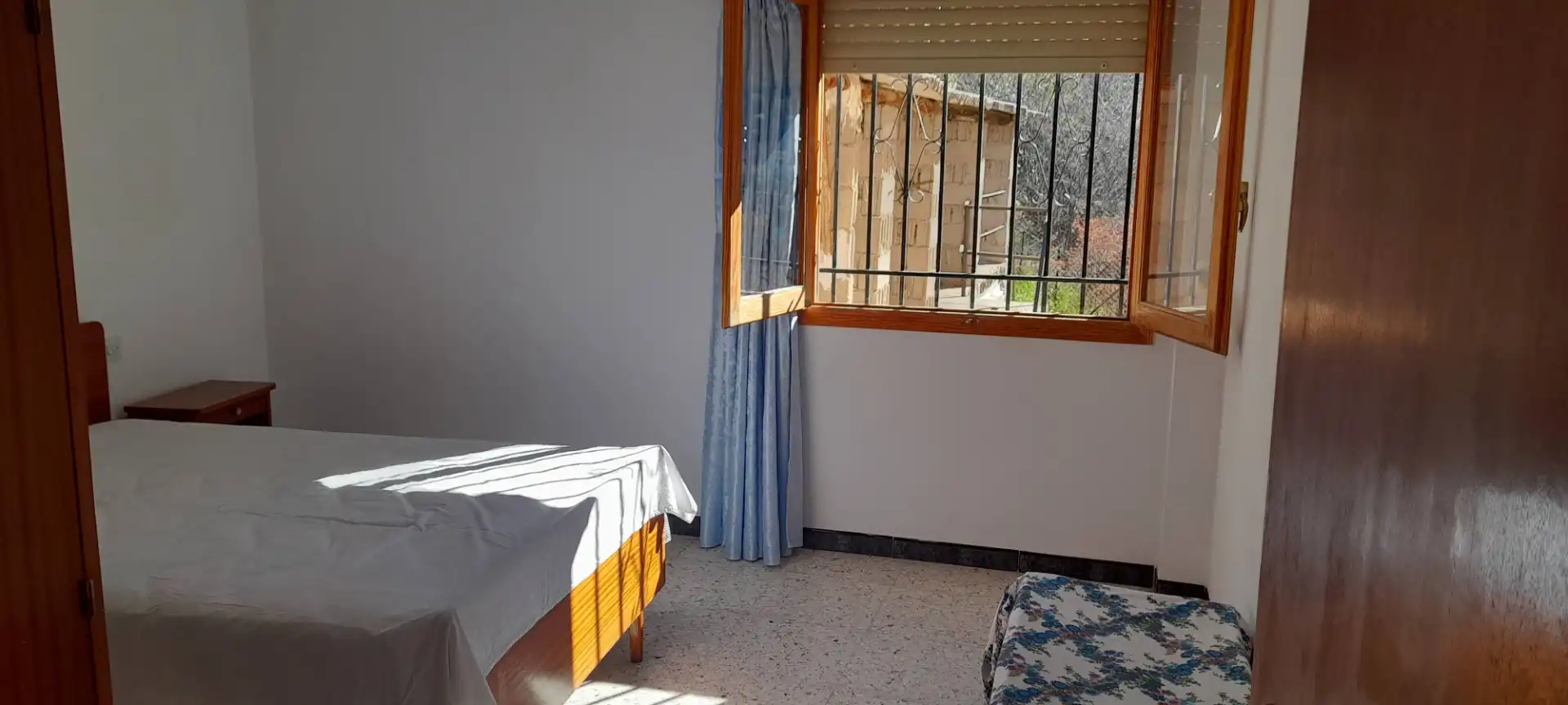 Habitación de Finca rústica en venta en Quesada con Jardín privado, Terraza y Amueblado