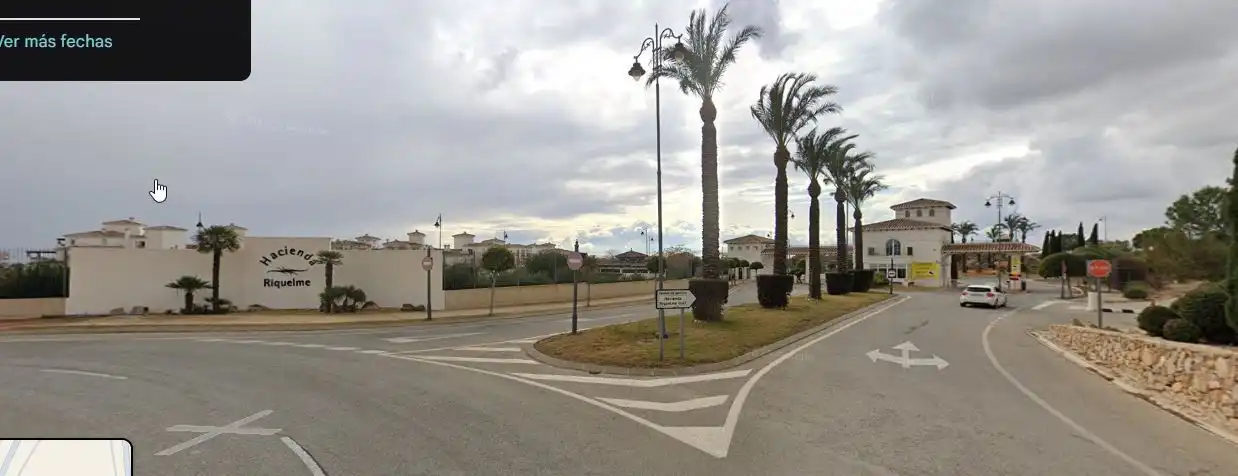 Vista exterior de Piso en venta en Murcia con Jardín privado, Terraza y Piscina comunitaria