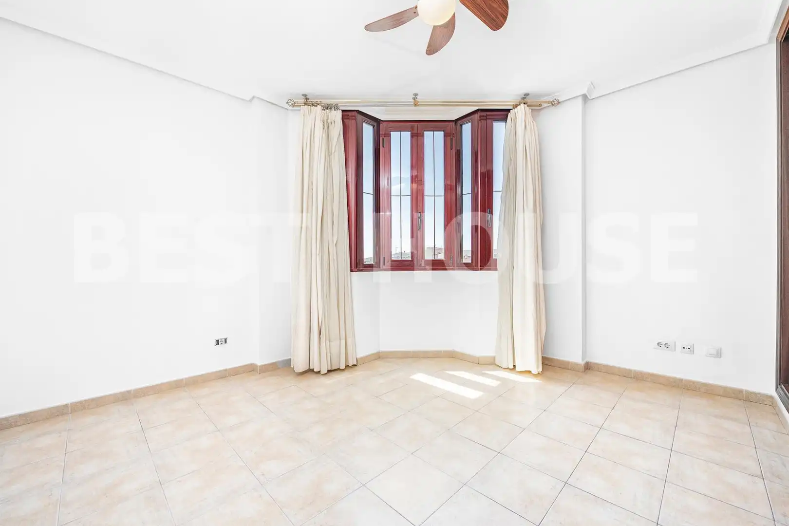 Habitación de Piso en venta en Santa Lucía de Tirajana con Balcón