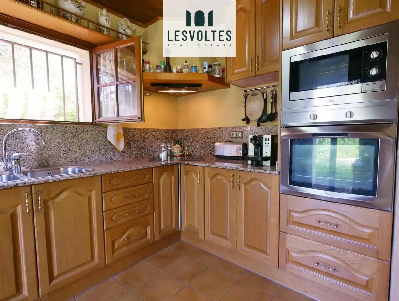 Cocina de Casa o chalet en venta en Ventalló con Jardín privado, Parquet y Terraza