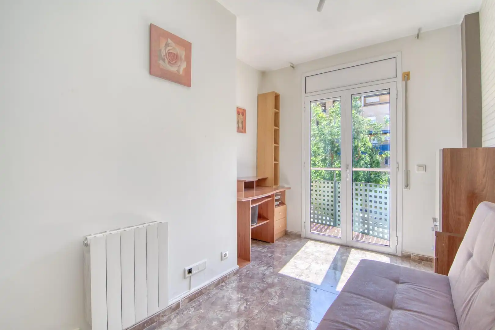 Habitación de Casa adosada en venta en Figueres con Calefacción, Jardín privado y Balcón