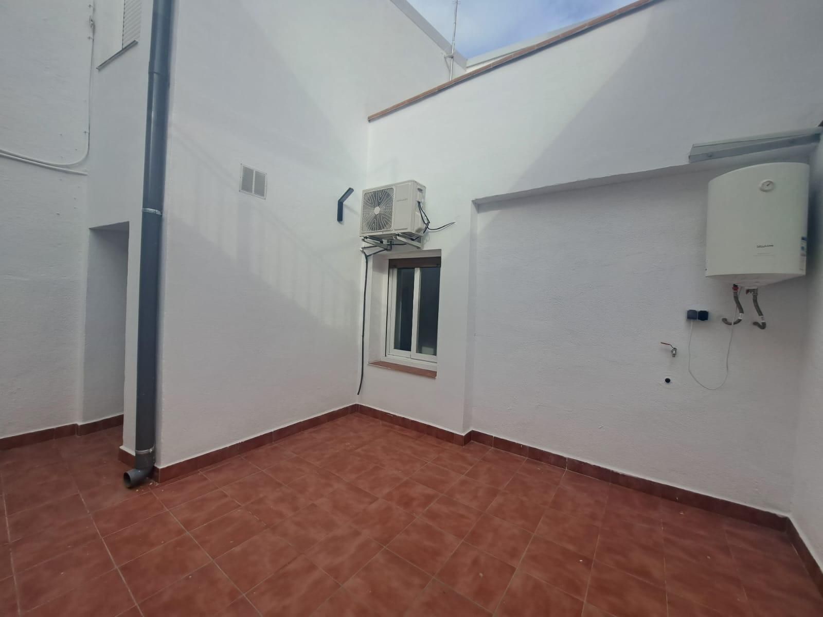 Bedroom of Single-family semi-detached for sale in Pineda de Mar  with Heating, Private garden and Parquet flooring