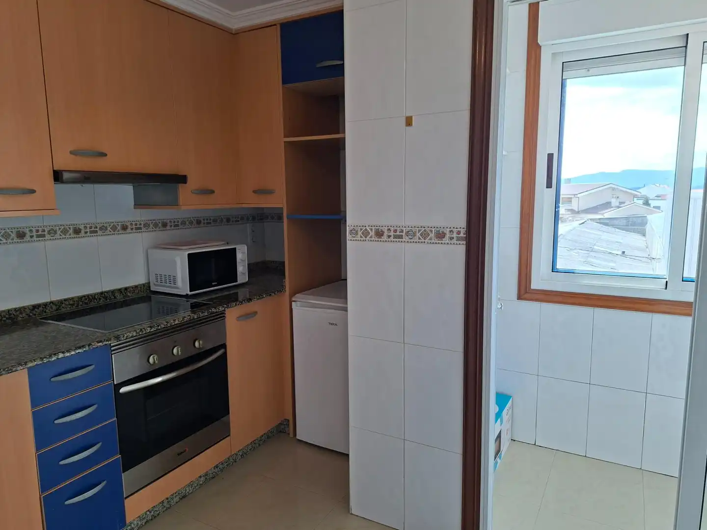 Küche von Wohnungen zum Verkauf in Vilagarcía de Arousa mit Parkett